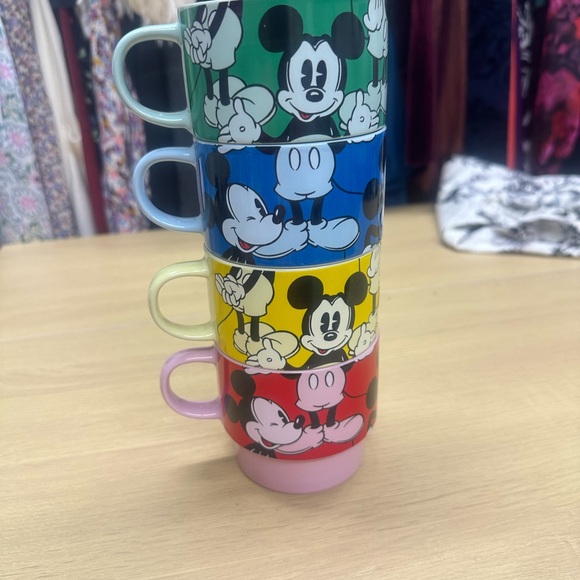 Walt Disney Rare Mickey Mouse Set Of 4 Stackable Colored Ceramic Mugs EUC - Picture 2 of 7